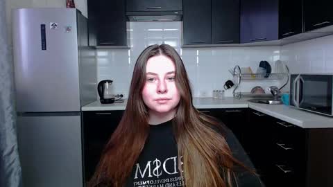 victoriassecrets_ online show from 12-03-24, 06:04