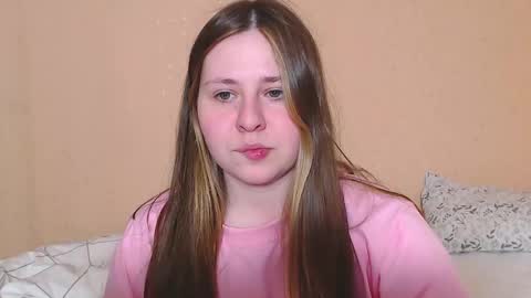 victoriassecrets_ online show from 02-12-25, 03:27