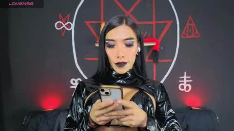 Victoria Vampire online show from 03-31-26, 12:34