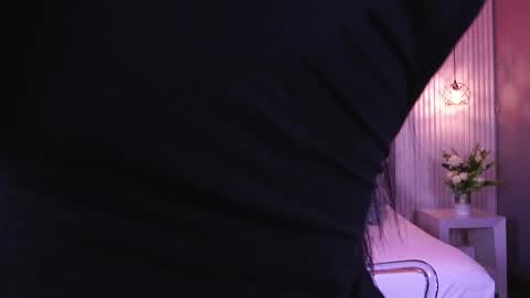 hi Im daniela  I will be online again in 15 hours after each transmission 3 online show from 01-16-26, 08:13