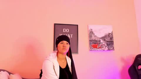 Victoriazans online show from 04-15-26, 10:22