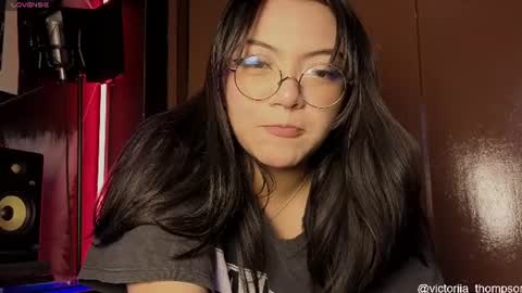 Snapshot of victoriia_thompson chatting on 06-20-26, 10:12 victoriia_thompson online show from 06-20-26, 10:12