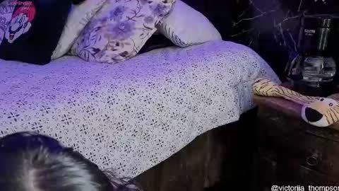 victoriia_thompson online show from 07-17-26, 08:14