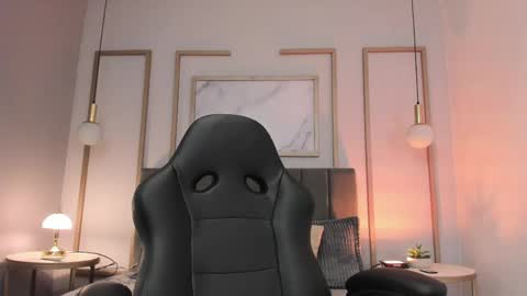 Victoria Vixen online show from 04-24-26, 09:39