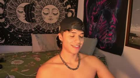 Snapshot of victorino_jhonson chatting on 12-23-24, 09:18 Victorino Jhonson online show from 12-23-24, 09:18