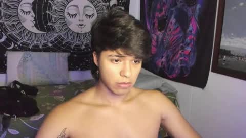 Snapshot of victorino_jhonson chatting on 12-25-24, 09:02 Victorino Jhonson online show from 12-25-24, 09:02