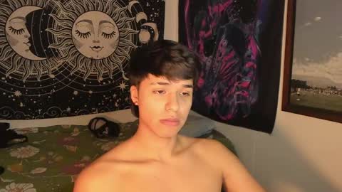 Snapshot of victorino_jhonson chatting on 01-16-25, 02:41 Victorino Jhonson online show from 01-16-25, 02:41