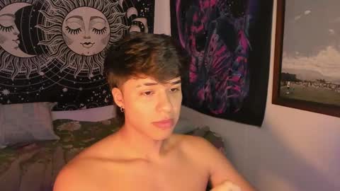 Snapshot of victorino_jhonson chatting on 02-22-25, 07:03 Victorino Jhonson online show from 02-22-25, 07:03