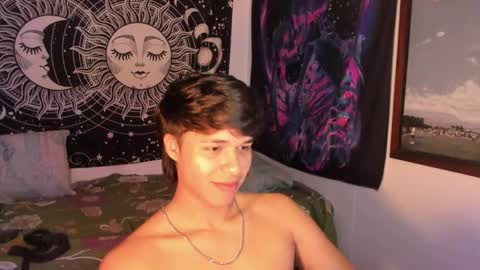 Snapshot of victorino_jhonson chatting on 03-08-25, 11:28 Victorino Jhonson online show from 03-08-25, 11:28