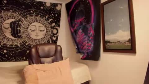 Victorino Jhonson online show from 07-29-26, 06:22