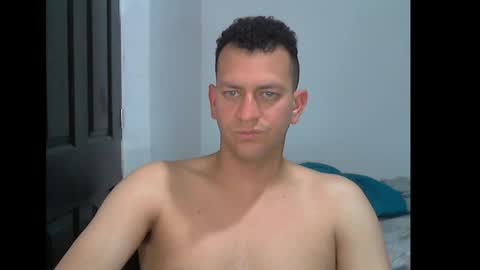 victormanuelq_1 online show from 03-17-26, 08:45