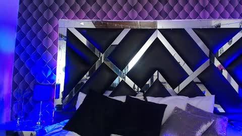 victtoria lee online show from 03-18-26, 07:17