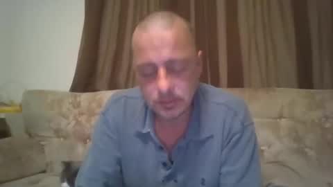 Snapshot of vids1977 chatting on 11-04-25, 03:49 vids1977 online show from 11-04-25, 03:49