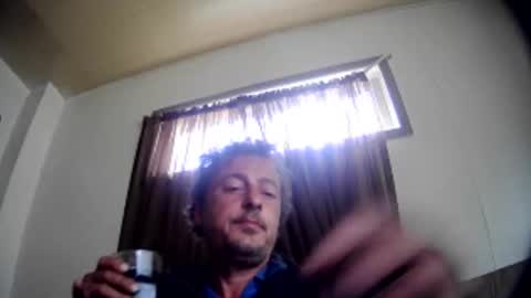 Snapshot of vids1977 chatting on 06-10-26, 06:51 vids1977 online show from 06-10-26, 06:51