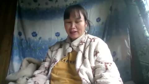 Snapshot of vietnam_sexxy chatting on 03-06-26, 02:19 vietnam_sexxy online show from 03-06-26, 02:19