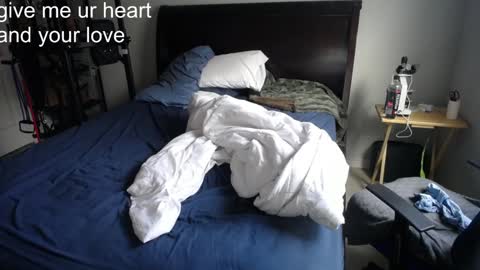 Snapshot of vietnamese23 chatting on 01-10-25, 03:37 wonderful online show from 01-10-25, 03:37