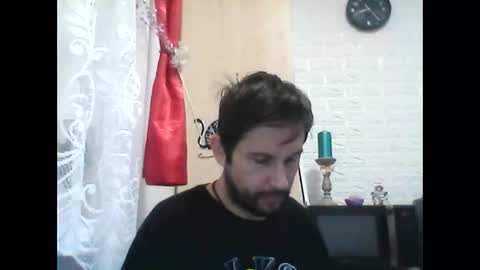 Snapshot of vigond2 chatting on 12-21-24, 07:38 vigond2 online show from 12-21-24, 07:38