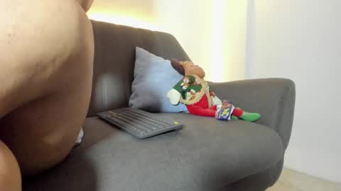 Snapshot of viic_strong1 chatting on 12-05-24, 10:01 Victoria Strong online show from 12-05-24, 10:01