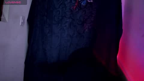 viioleett_cum online show from 11-18-25, 04:44