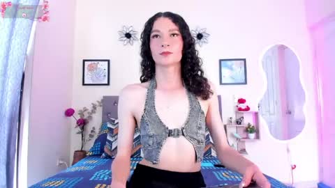 Violet online show from 04-13-26, 04:12