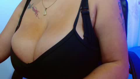 viioleta online show from 04-14-26, 12:22