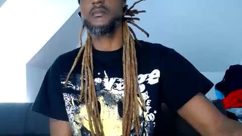 viizin online show from 11-10-25, 02:49