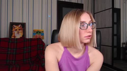 Vika online show from 11-15-25, 12:30