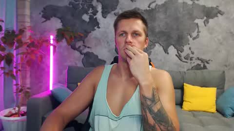 vikingchrisss online show from 10-24-25, 09:49