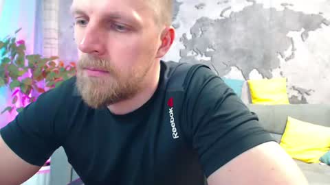 Snapshot of vikingchrisss chatting on 06-28-26, 10:32 vikingchrisss online show from 06-28-26, 10:32
