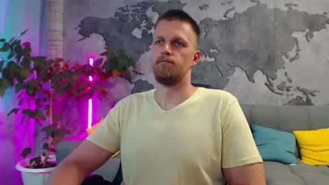 Snapshot of vikingchrisss chatting on 07-06-26, 10:34 vikingchrisss online show from 07-06-26, 10:34
