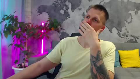 Snapshot of vikingchrisss chatting on 07-09-26, 11:03 vikingchrisss online show from 07-09-26, 11:03