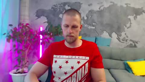 Snapshot of vikingchrisss chatting on 07-28-26, 11:17 vikingchrisss online show from 07-28-26, 11:17