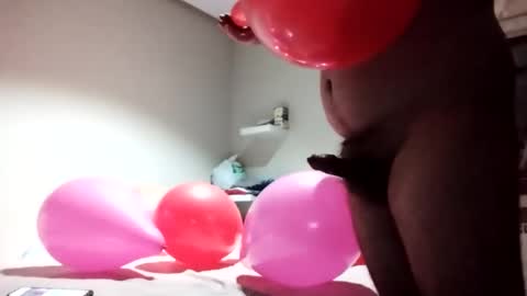 Snapshot of vikingo3333893888 chatting on 12-29-24, 09:09 Vikingo online show from 12-29-24, 09:09