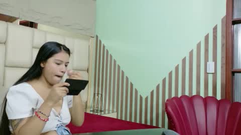 vikiTomson online show from 03-04-26, 12:55