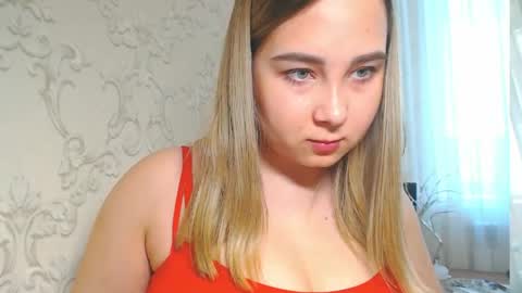 Snapshot of vikiwaitingforyou chatting on 05-08-26, 09:03 Vitoria online show from 05-08-26, 09:03