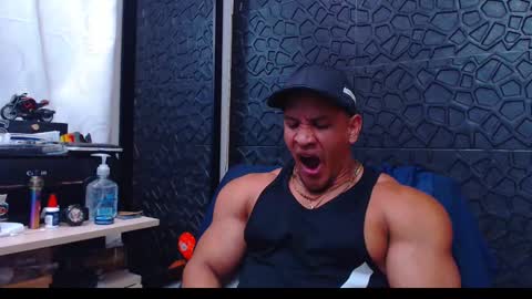 Viktor Herrera online show from 01-02-25, 04:02