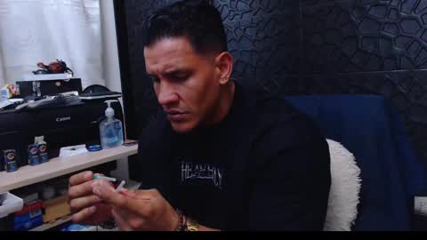 Viktor Herrera online show from 01-26-25, 11:18