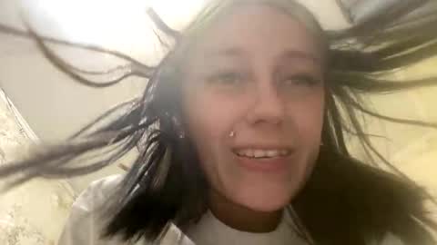 Sweett online show from 05-08-26, 11:21