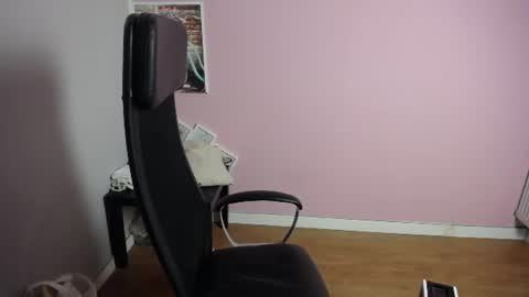 viktoria_lovely online show from 06-30-26, 06:58