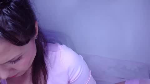 Snapshot of viktoriakiss chatting on 10-31-25, 11:17 viktoriakiss online show from 10-31-25, 11:17