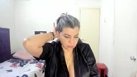 VIKY ADAMS online show from 02-22-26, 08:13