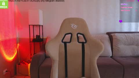 Eva online show from 04-12-26, 03:11