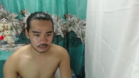 Snapshot of vin_17 chatting on 09-16-25, 05:41 Call me Marvin online show from 09-16-25, 05:41