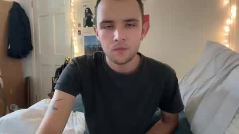 Snapshot of vince62000 chatting on 10-30-25, 08:09 vince online show from 10-30-25, 08:09