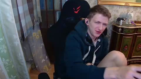 Snapshot of vince__dice chatting on 01-10-25, 06:53 Dimoooooon online show from 01-10-25, 06:53