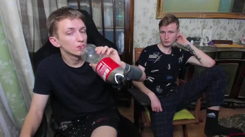 Snapshot of vince__dice chatting on 01-11-25, 07:59 Dimoooooon online show from 01-11-25, 07:59