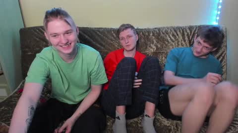 Snapshot of vince__dice chatting on 01-20-25, 01:39 Dimoooooon online show from 01-20-25, 01:39