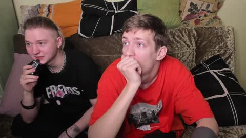 Snapshot of vince__dice chatting on 01-24-25, 10:41 Dimoooooon online show from 01-24-25, 10:41