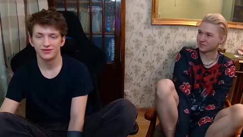 Snapshot of vince__dice chatting on 03-07-25, 11:38 Dimoooooon online show from 03-07-25, 11:38