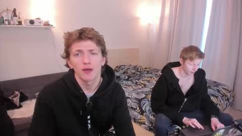 Snapshot of vince__dice chatting on 10-18-25, 01:56 Dimoooooon online show from 10-18-25, 01:56